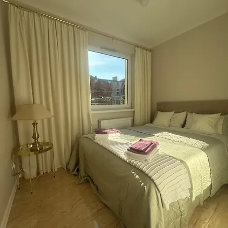 Plac Slowianski 10 Apartment *
